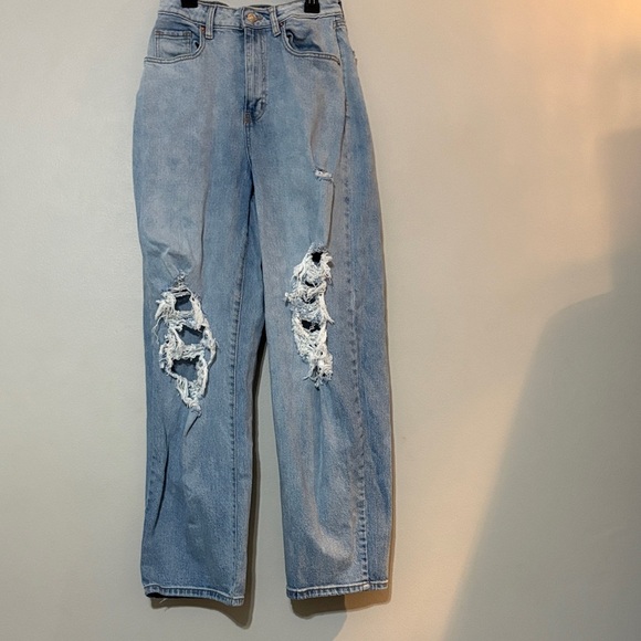 Wild Fable Distressed Light Blue Super High Rise Baggy Jeans - Picture 4 of 12